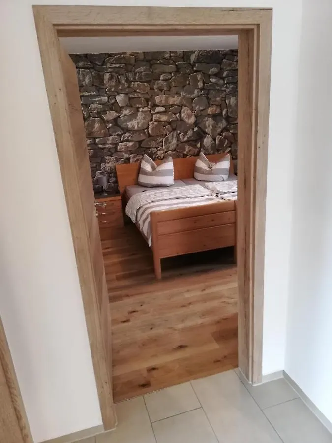 Apartment Ferienwohnung Am Anger Amerang